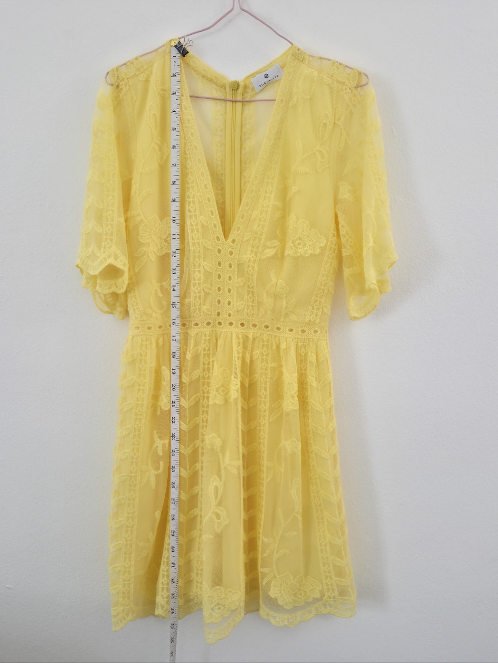 Socialite Yellow Floral Lace V-Neck Mini Dress Size Small - Picture 11 of 16